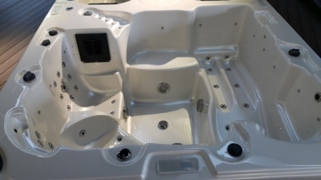 Плавательный спа-бассейн Sunrans SR-850